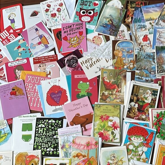 Vintage to New Mixed Greeting Cards Lot 100+ Christmas Valentines St Patrick - Picture 11 of 12